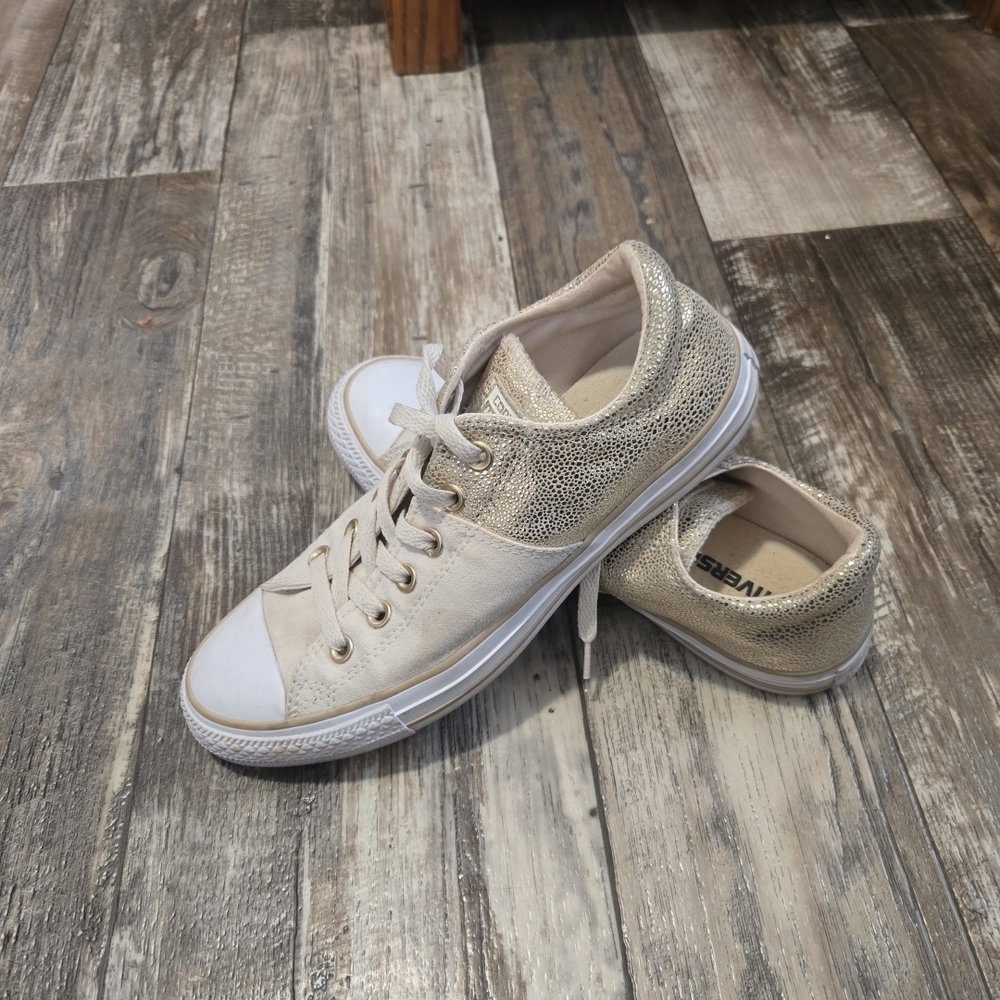 Converse Chuck Taylor All Star Madison Low Top Cream Gold Metallic Sneakers